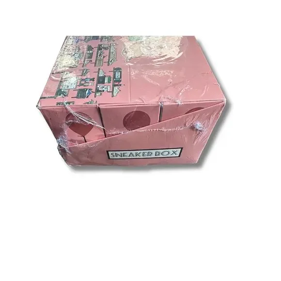 NIKE blindbox collection of all brand keychains BRAND NEW SEALED 12 PCS - Picture 5 of 5